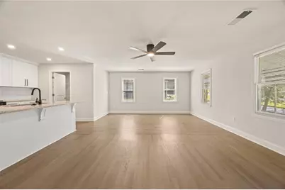 2593 Walton Way SW, Marietta, GA 30060 - Photo 6