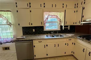 5574 Laurel Ln NW, Lilburn, GA 30047 - Photo 24
