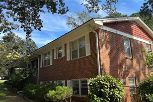 5574 Laurel Ln NW, Lilburn, GA 30047 - Photo 14
