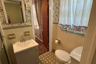 5574 Laurel Ln NW, Lilburn, GA 30047 - Photo 36