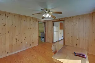 910 Hells Hollow Rd, Blue Ridge, GA 30513 - Photo 10