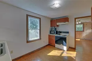 910 Hells Hollow Rd, Blue Ridge, GA 30513 - Photo 16