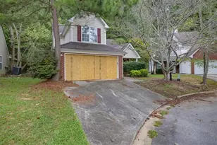 4425 Chestnut Lake Ave, Lithonia, GA 30038 - Photo 2