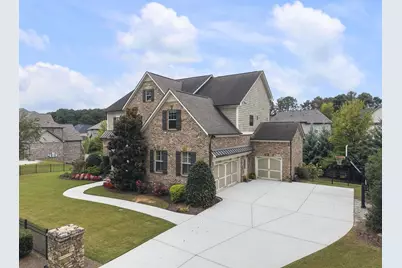 621 Mabry Road, Sandy Springs, GA 30328 - Photo 2