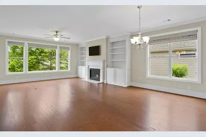 117 Heron Crossing, Woodstock, GA 30188 - Photo 10