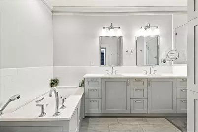 77 Peachtree Place NE #605, Atlanta, GA 30309 - Photo 18