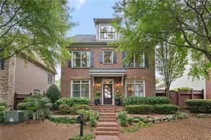 530 Willow Oak Way, Roswell, GA 30076 - Photo 1
