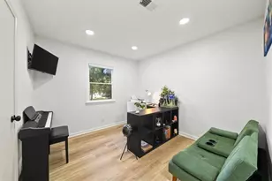 881 Brighton Dr, Lawrenceville, GA 30043 - Photo 12
