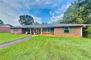 17 Fieldstone Ct NW, Cartersville, GA 30121 - Photo 2