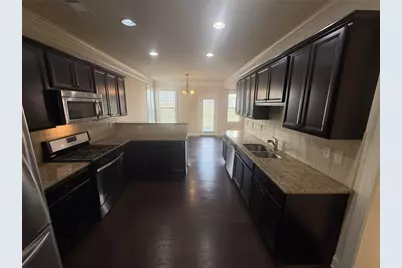 5085 Breezewood Circle, Alpharetta, GA 30004 - Photo 2
