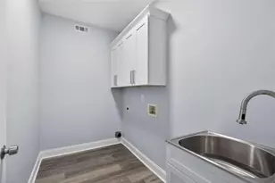 1226 Bloomsbury Ln, Gainesville, GA 30501 - Photo 20