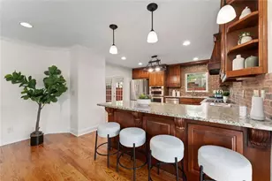 18 Basswood Circle, Sandy Springs, GA 30328 - Photo 8