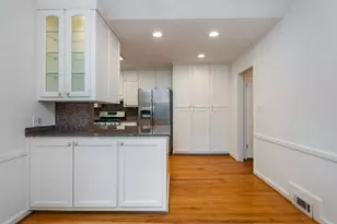 2320 Lavista Rd NE, Atlanta, GA 30329 - Photo 10