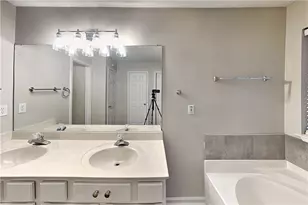 2635 Rainbow Creek Dr, Decatur, GA 30034 - Photo 12