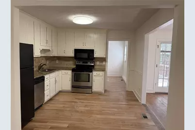 4499 Browning Court NE, Marietta, GA 30066 - Photo 4