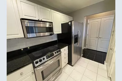 3475 Oak Valley Road #1480, Atlanta, GA 30326 - Photo 4