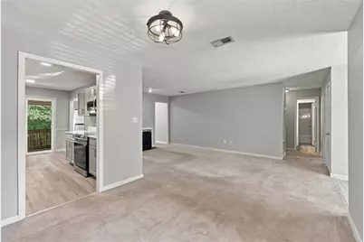 8740 Roswell Road #6D, Sandy Springs, GA 30350 - Photo 8