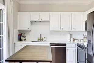 720 Breeze Ln, Woodstock, GA 30188 - Photo 10