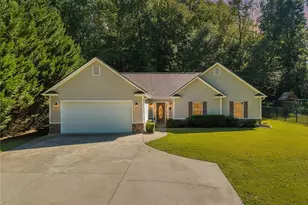 52 Blakes Ln, Talking Rock, GA 30175 - Photo 2