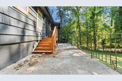 1324 Eastridge Road SW, Atlanta, GA 30311 - Photo 20