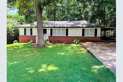 105 Dogwood Dr, Lagrange, GA 30241 - Photo 2