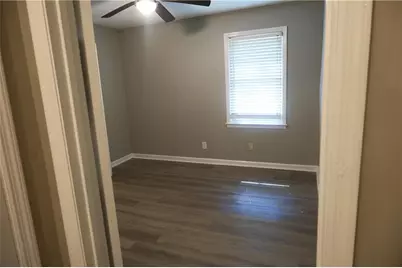 263 New Street #apt B, Buford, GA 30518 - Photo 10