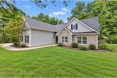 125 Liberty Drive, Jefferson, GA 30549 - Photo 2