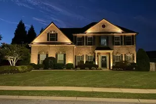 337 Meadowcrest Cir, Canton, GA 30115 - Photo 4