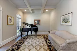 7750 Marsh Ct NW, Sandy Springs, GA 30328 - Photo 6
