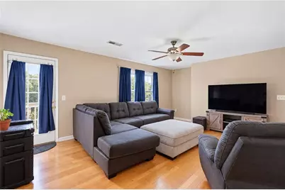 406 Waterford Drive, Calhoun, GA 30701 - Photo 2