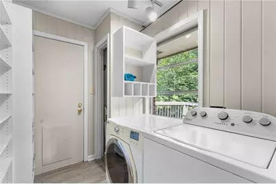 2433 Kingscliff Drive NE, Atlanta, GA 30345 - Photo 18