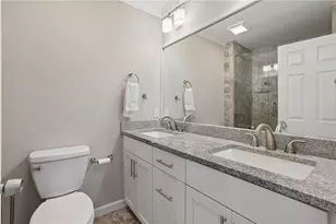 7810 St Charles Square, Roswell, GA 30075 - Photo 12
