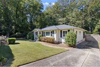 184 Rambo Place SW, Marietta, GA 30064 - Photo 2