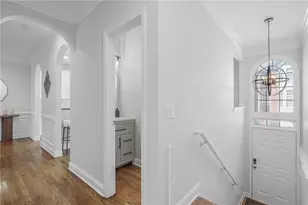 2144 Briarwood Bluff NE, Atlanta, GA 30319 - Photo 2