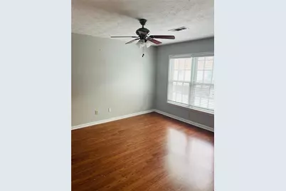252 Mill Creek Pl, Roswell, GA 30076 - Photo 14