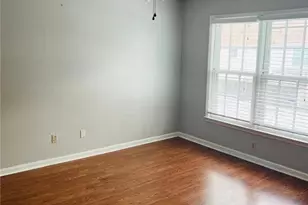252 Mill Creek Pl, Roswell, GA 30076 - Photo 14