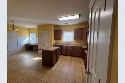 404 Park Place, Fairburn, GA 30213 - Photo 4