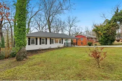 623 Montevista Street SW, Atlanta, GA 30310 - Photo 2
