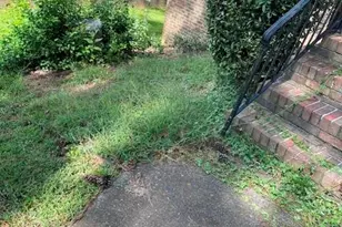 5160 Shadow Path Ln SW, Lilburn, GA 30047 - Photo 8