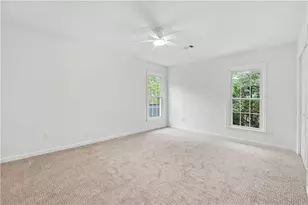1498 Meadowcreek Ct, Dunwoody, GA 30338 - Photo 32
