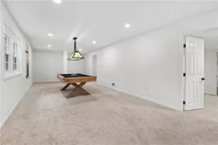 1498 Meadowcreek Ct, Dunwoody, GA 30338 - Photo 38
