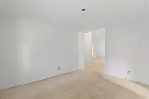 215 Leeward Ln, Roswell, GA 30076 - Photo 10