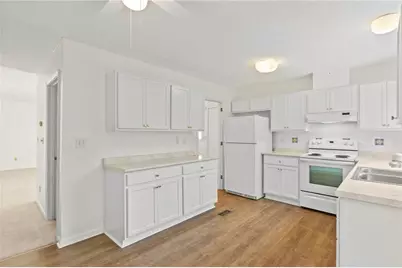 215 Leeward Lane, Roswell, GA 30076 - Photo 12