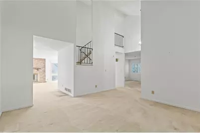 215 Leeward Lane, Roswell, GA 30076 - Photo 4