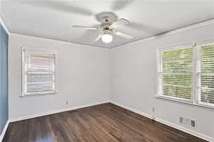 955 Vistavia Cir, Decatur, GA 30033 - Photo 18