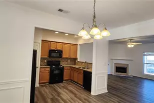 1729 Coleville Oak Ln, Lawrenceville, GA 30046 - Photo 6