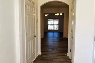 1729 Coleville Oak Ln, Lawrenceville, GA 30046 - Photo 2