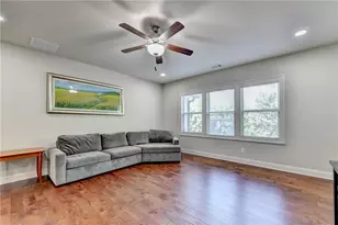 4922 Park Vale Dr, Sugar Hill, GA 30518 - Photo 36
