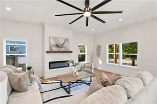 269 Ohm Ave, Avondale Estates, GA 30002 - Photo 8
