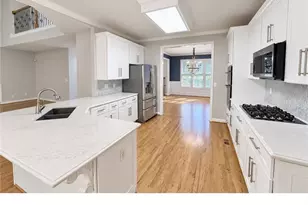 4935 Woolton Hill Ln, Suwanee, GA 30024 - Photo 8